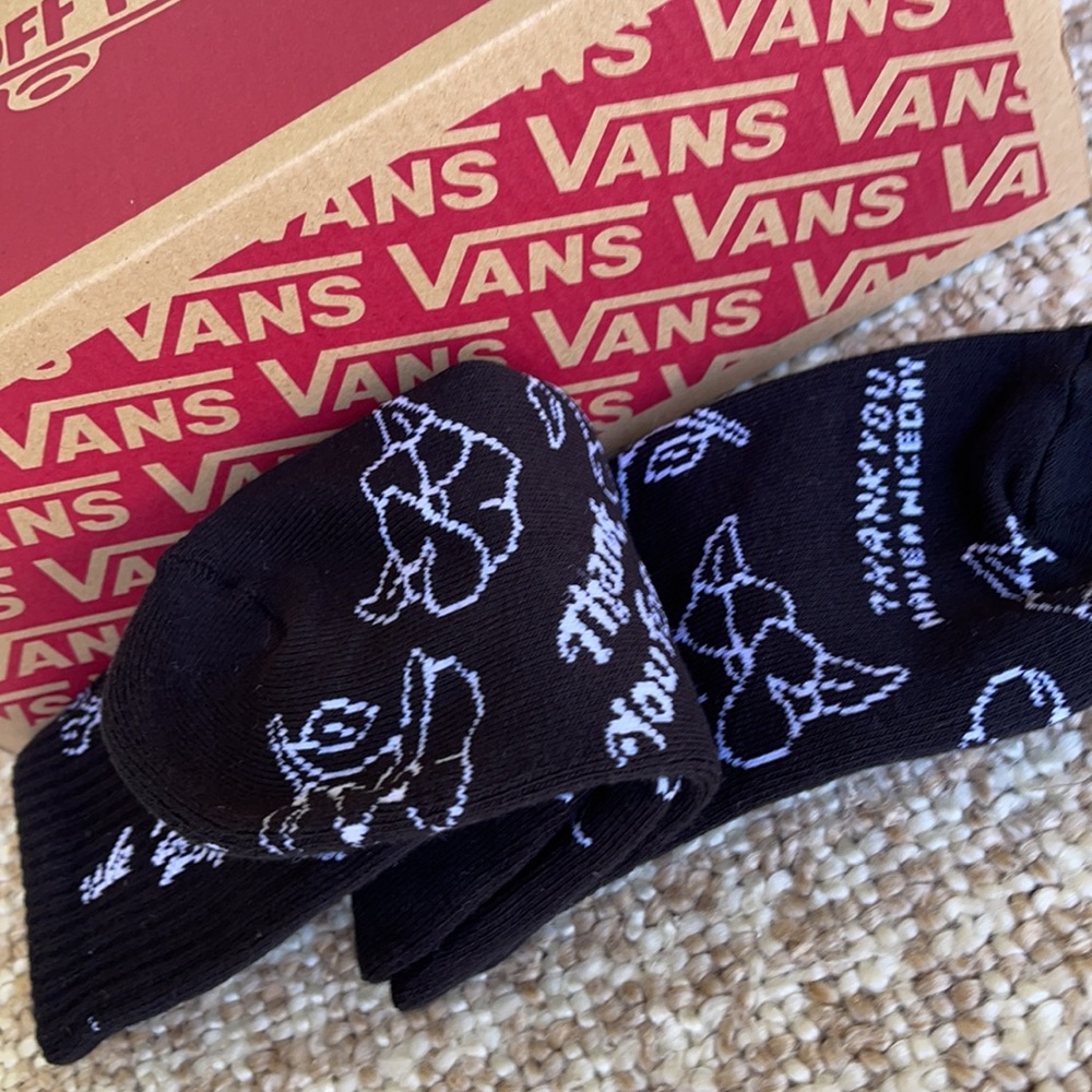 Vans “Off The Wall” socks - Picture 8 of 16